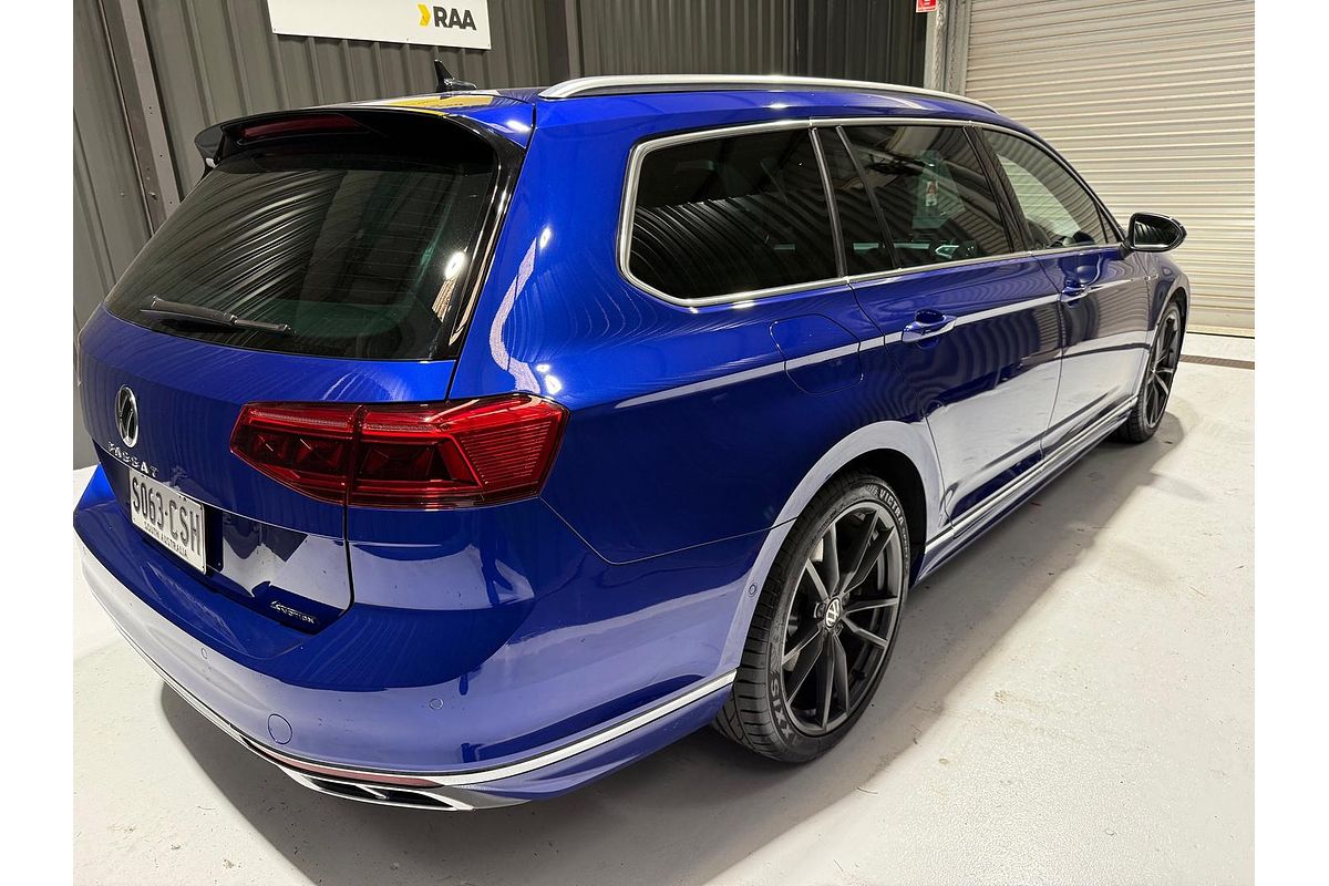 2022 Volkswagen Passat 206TSI R-Line B8