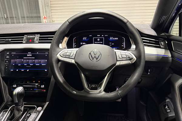 2022 Volkswagen Passat 206TSI R-Line B8