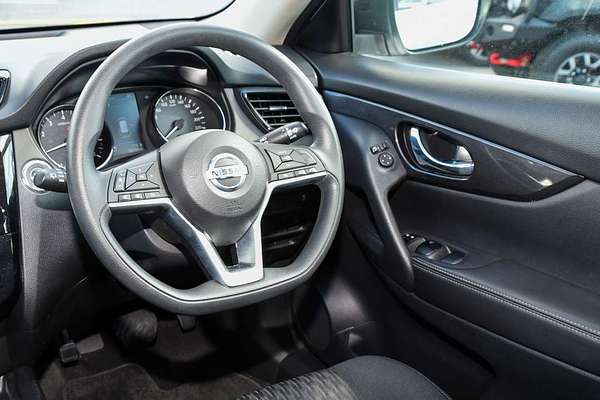 2022 Nissan X-TRAIL ST T32