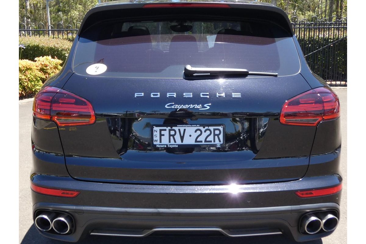 2015 Porsche Cayenne S 92A