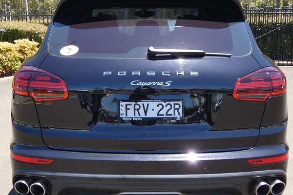 2015 Porsche Cayenne S 92A