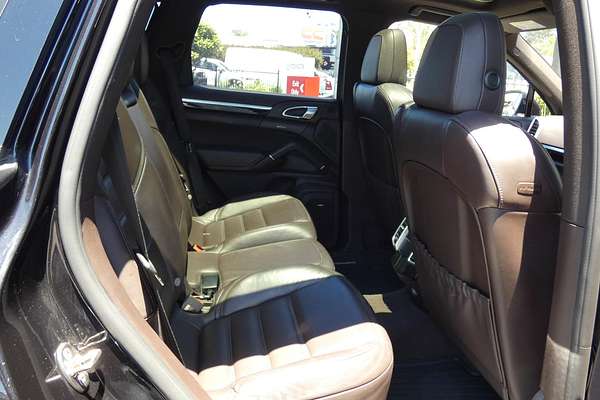 2015 Porsche Cayenne S 92A