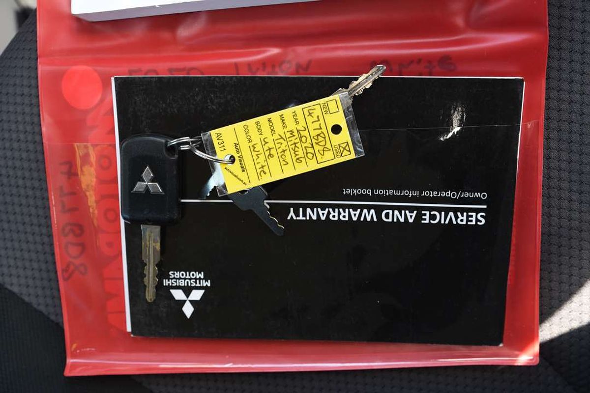 2020 Mitsubishi Triton GLX ADAS MR 4X4