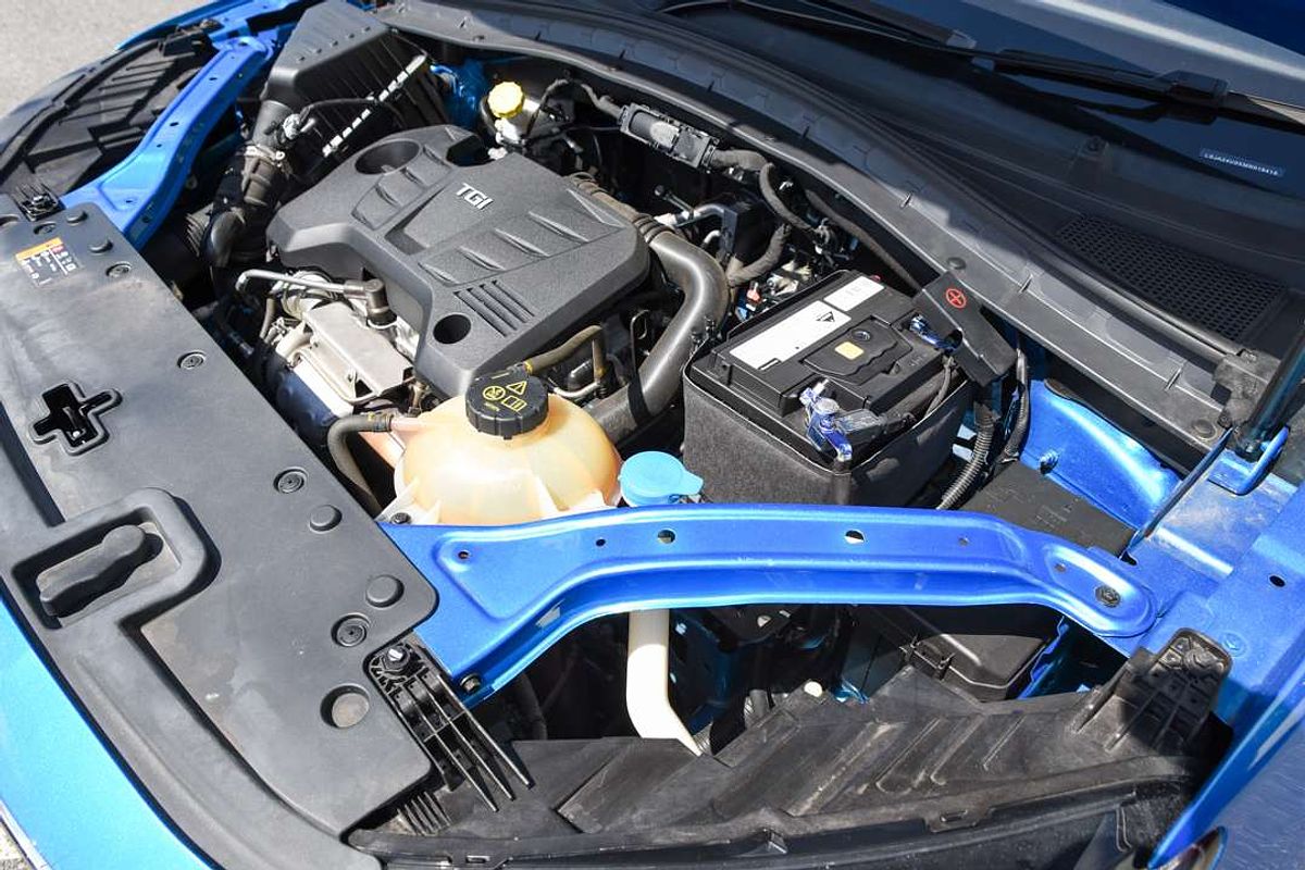 2020 MG HS Core SAS23