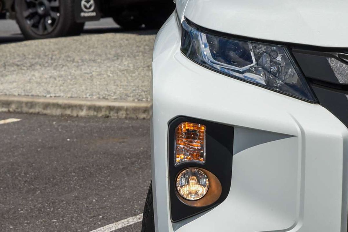 2019 Mitsubishi Triton GLX ADAS MR 4X4