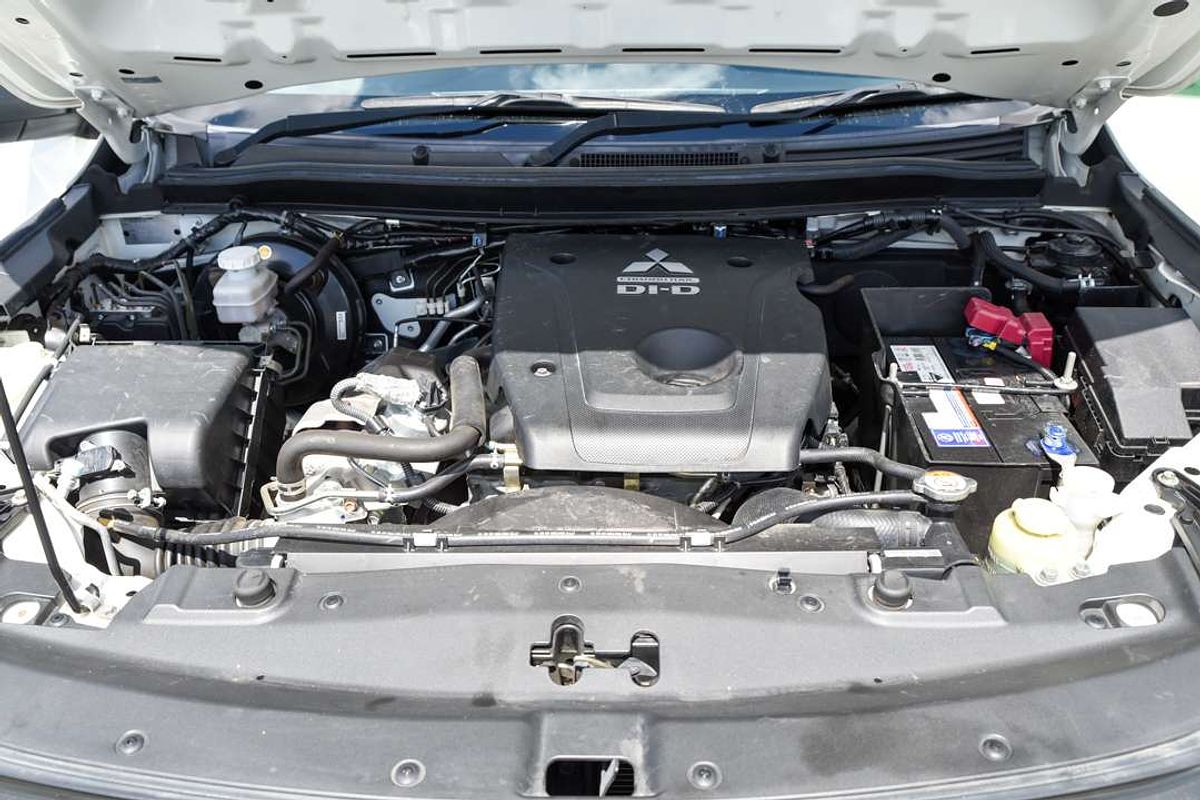 2019 Mitsubishi Triton GLX ADAS MR 4X4