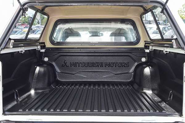 2019 Mitsubishi Triton GLX ADAS MR 4X4