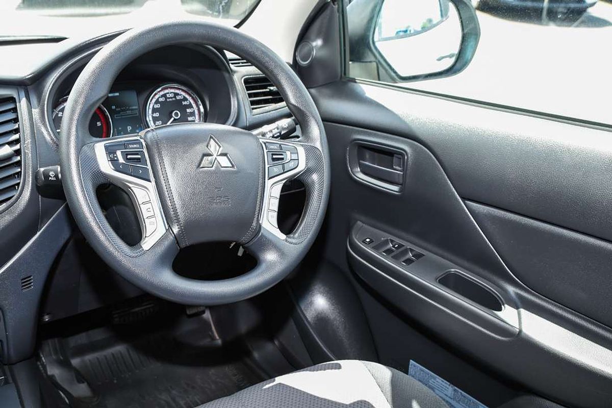 2019 Mitsubishi Triton GLX ADAS MR 4X4