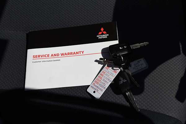 2019 Mitsubishi Triton GLX ADAS MR 4X4