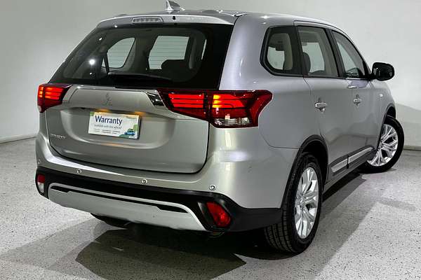 2021 Mitsubishi Outlander ES ZL