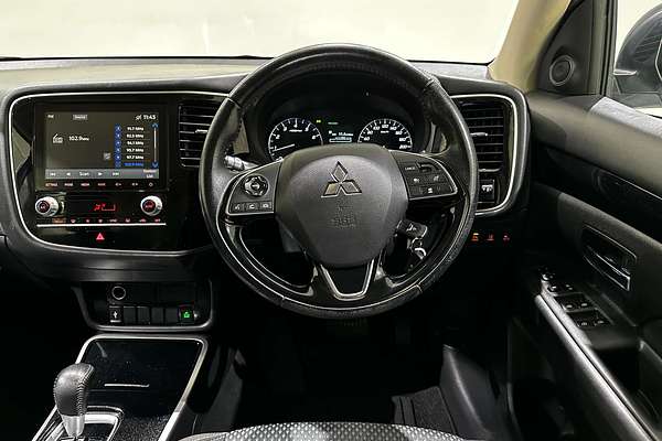 2021 Mitsubishi Outlander ES ZL