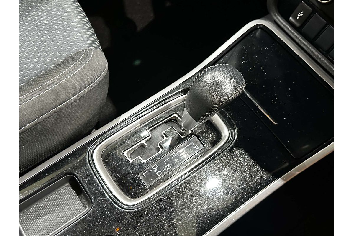 2021 Mitsubishi Outlander ES ZL