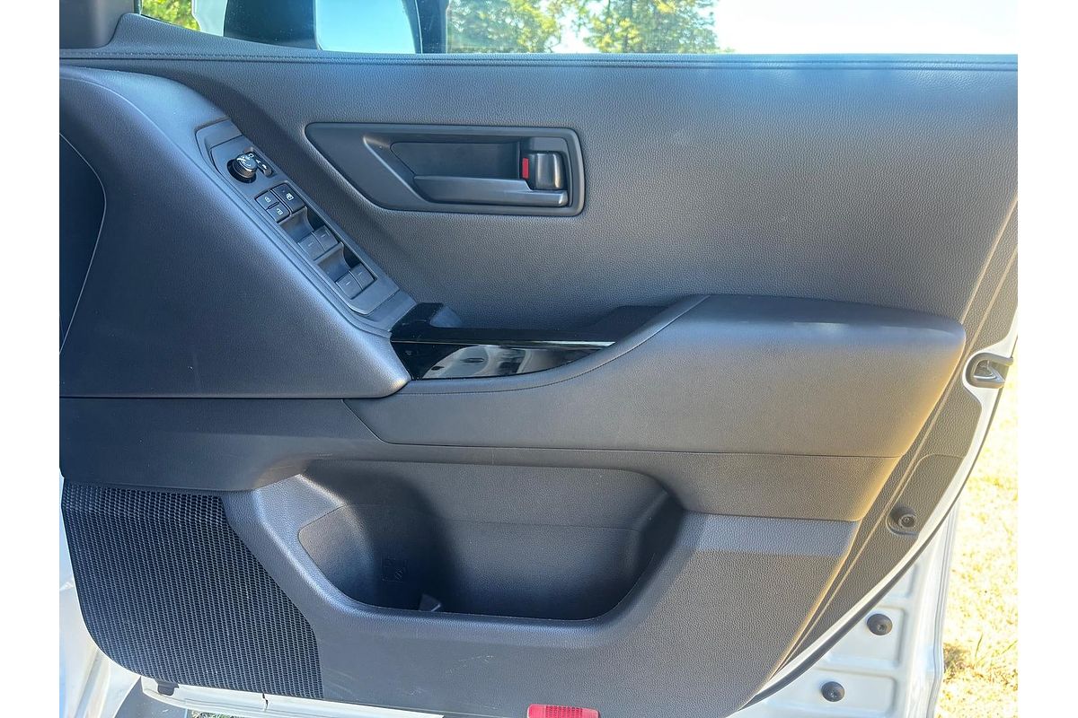 2024 Toyota Landcruiser GXL FJA300R