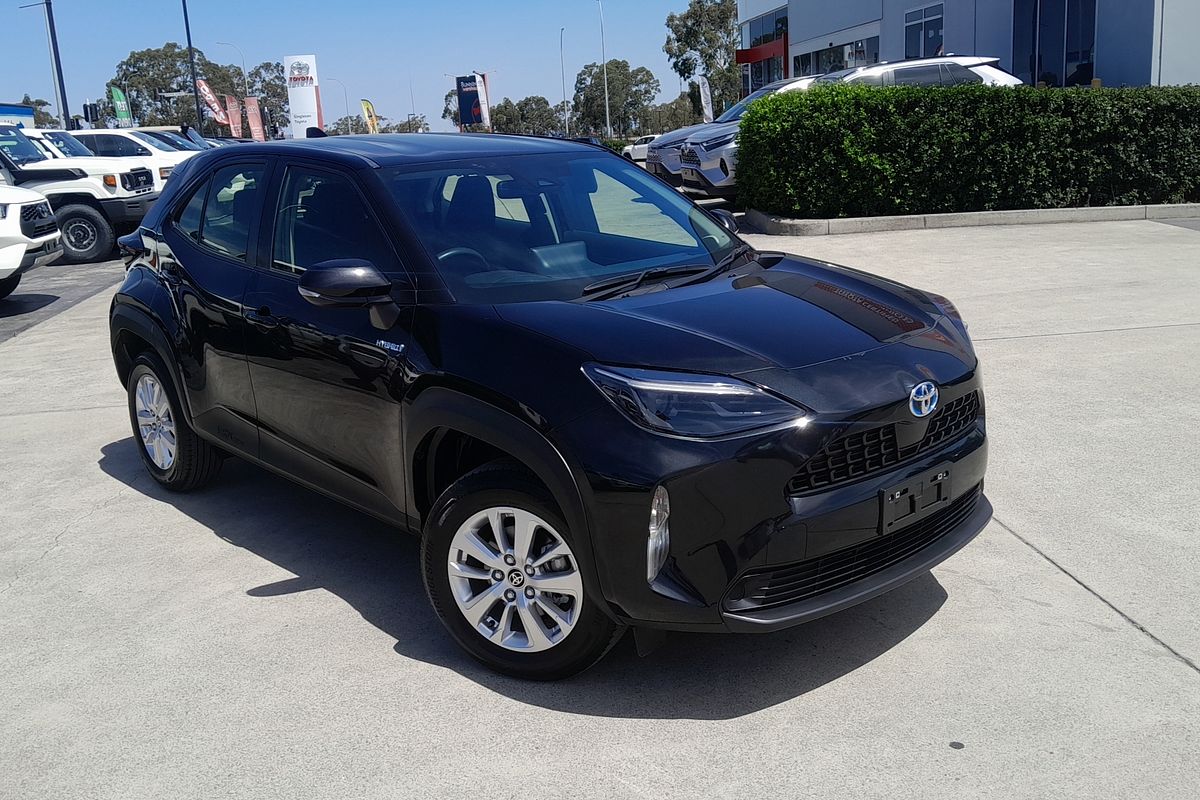 2023 Toyota Yaris Cross GX