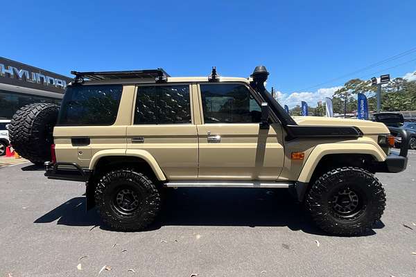 2024 Toyota Landcruiser GXL VDJL76R