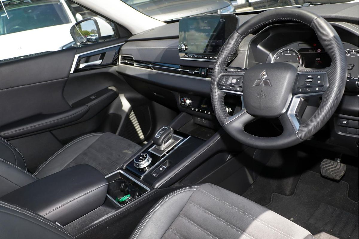 2022 Mitsubishi Outlander Aspire ZM