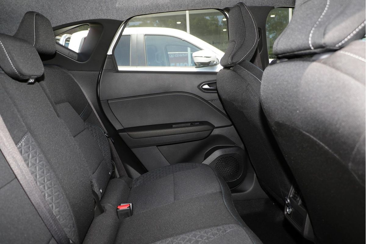 2025 Mitsubishi ASX LS XE