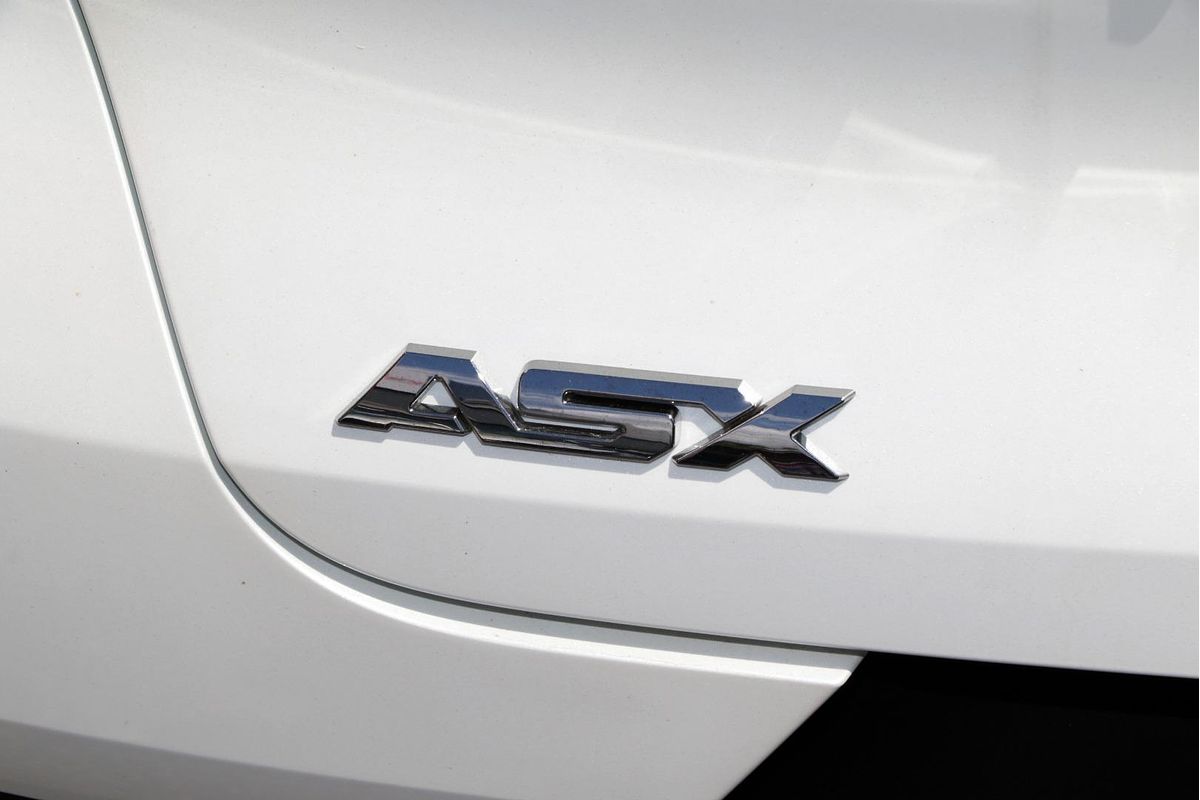 2025 Mitsubishi ASX LS XE
