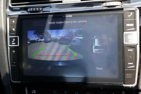 2014 Volkswagen Golf GTI 7