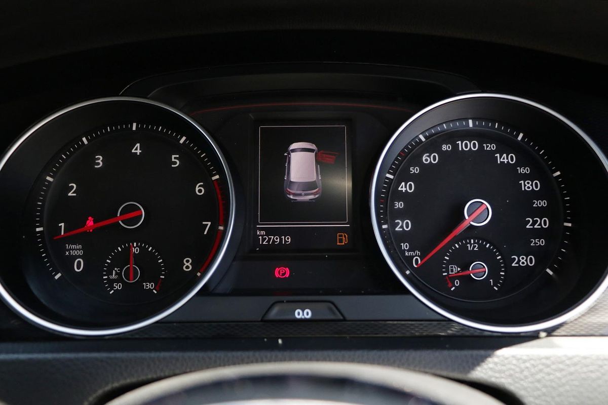 2014 Volkswagen Golf GTI 7