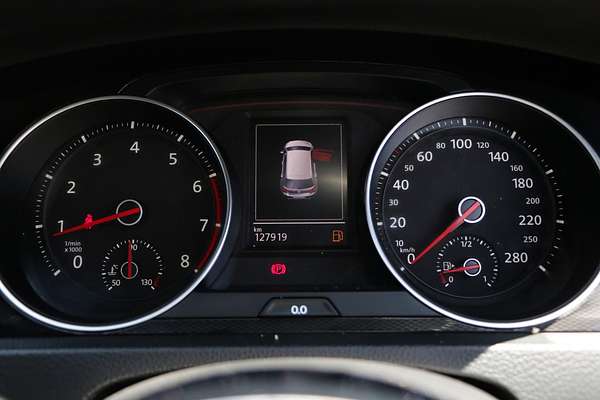 2014 Volkswagen Golf GTI 7