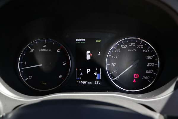 2016 Mitsubishi Outlander Exceed ZK