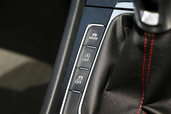 2014 Volkswagen Golf GTI 7