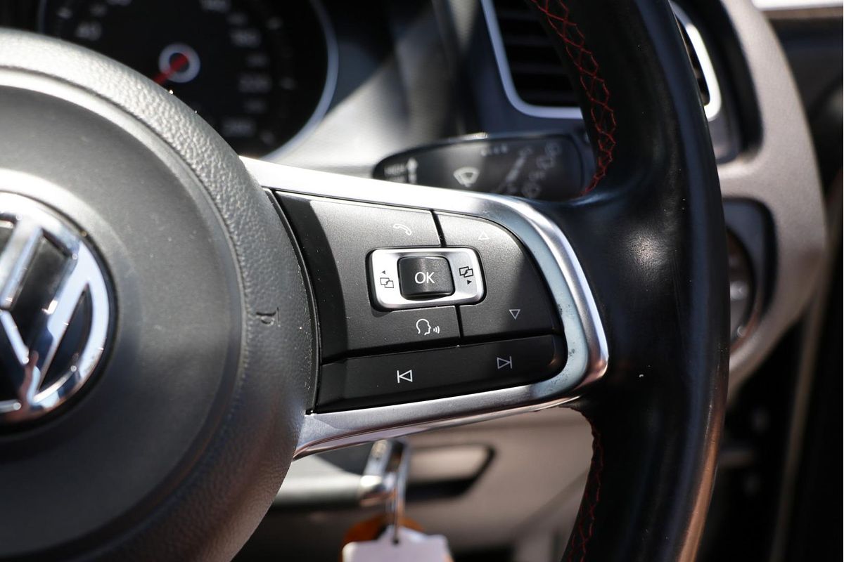 2014 Volkswagen Golf GTI 7