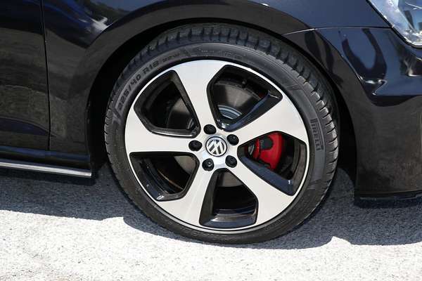 2014 Volkswagen Golf GTI 7