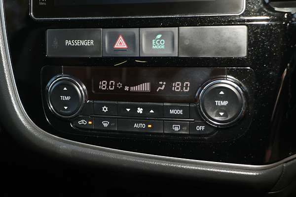 2016 Mitsubishi Outlander Exceed ZK