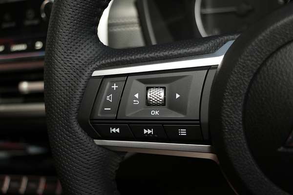 2025 Mitsubishi Triton GLS MV 4X4