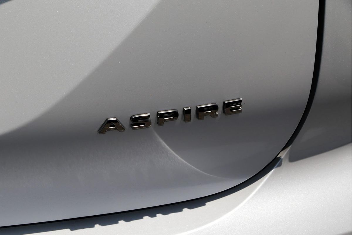 2022 Mitsubishi Outlander Aspire ZM