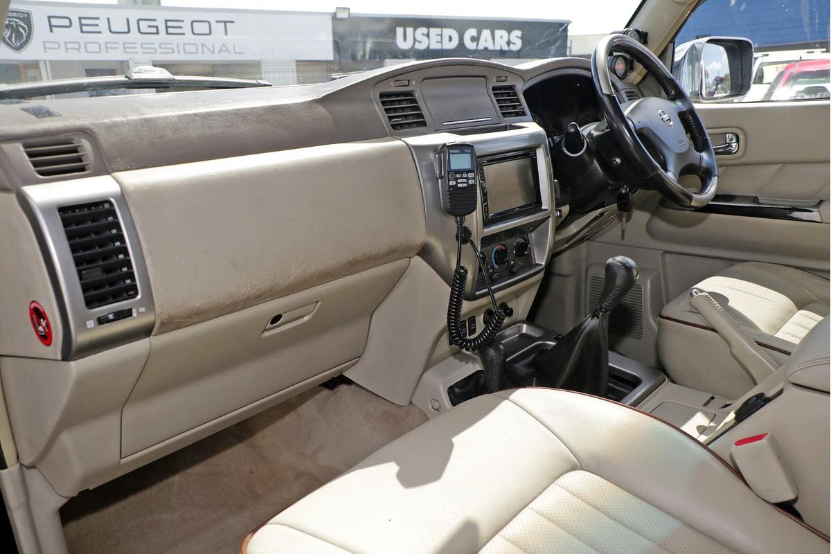 2009 Nissan Patrol ST-L GU 6