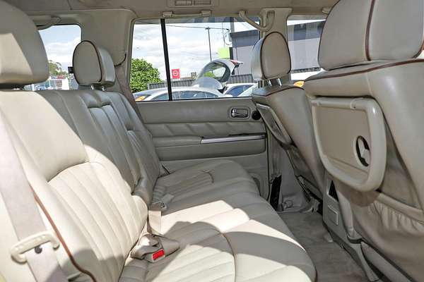2009 Nissan Patrol ST-L GU 6