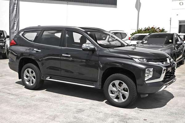 2025 Mitsubishi Pajero Sport GLX QG