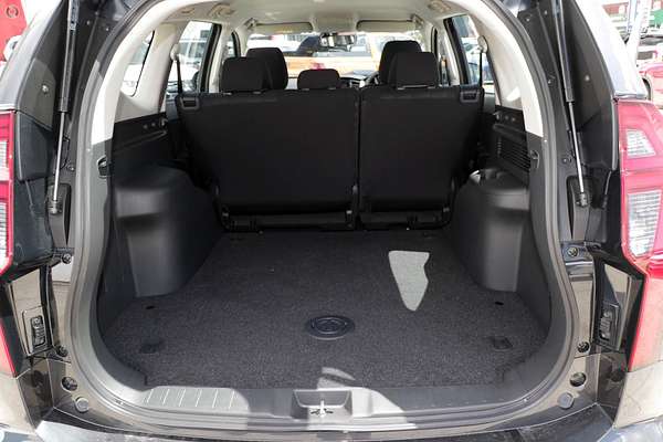 2025 Mitsubishi Pajero Sport GLX QG