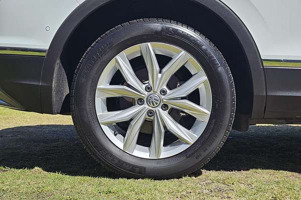 2017 Volkswagen Tiguan 162TSI Highline 5N