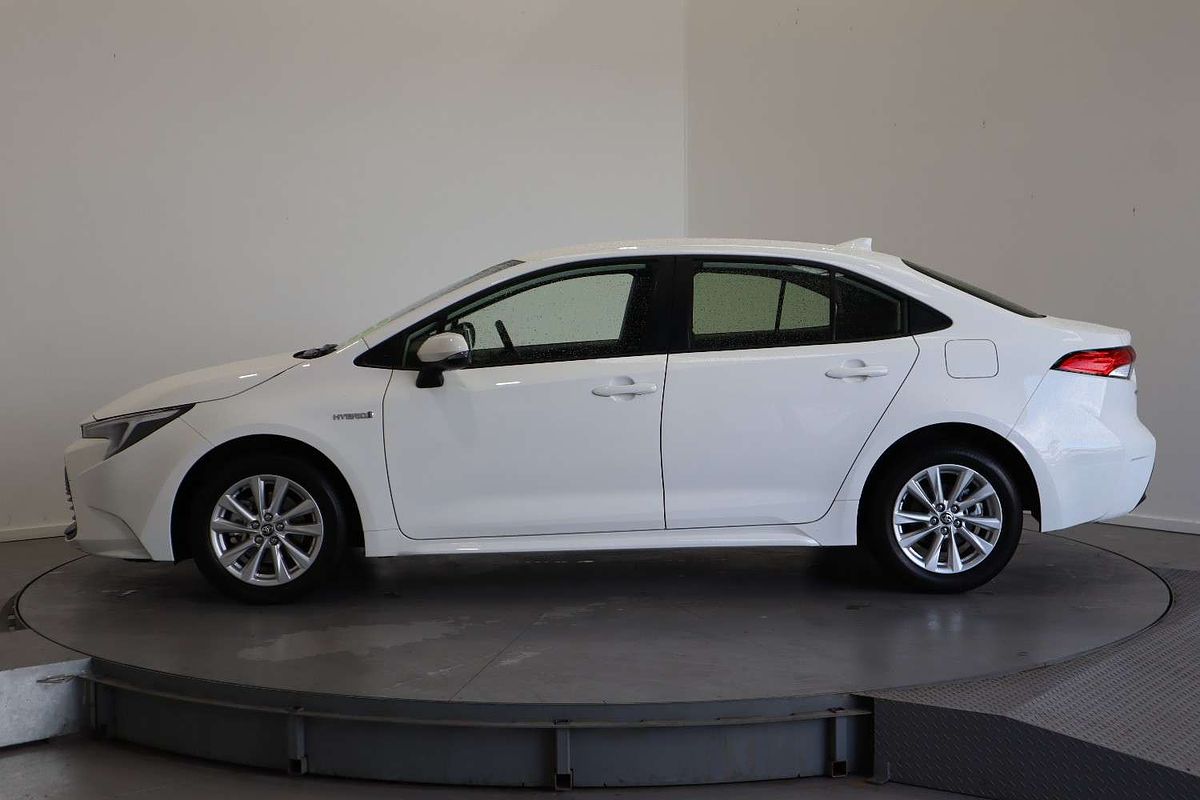 2024 Toyota Corolla Ascent Sport Hybrid ZWE219R