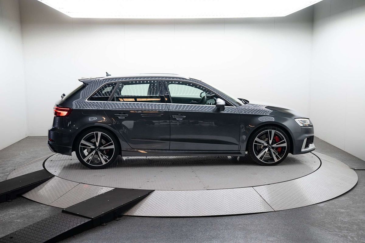 2018 Audi RS3 8V