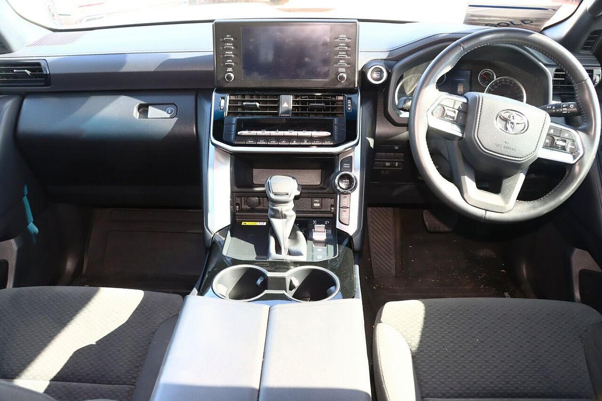 2024 Toyota Landcruiser GXL FJA300R