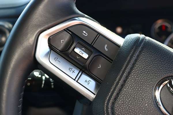 2024 Toyota Landcruiser GXL FJA300R