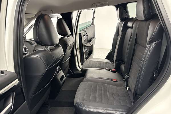 2022 Mitsubishi Outlander Aspire ZM