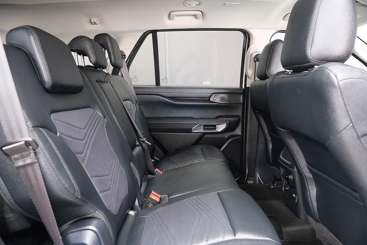 2025 Ford Everest Trend 2.0L