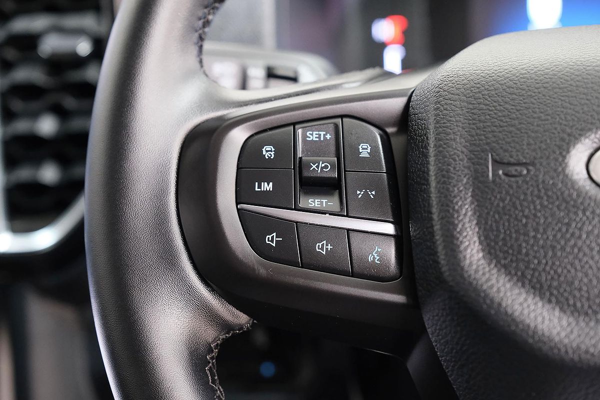 2025 Ford Everest Trend 2.0L