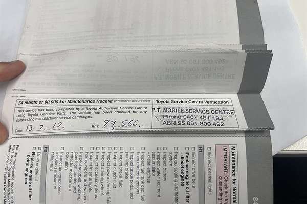 2015 Toyota Hiace Commuter KDH223R ELWB High Roof