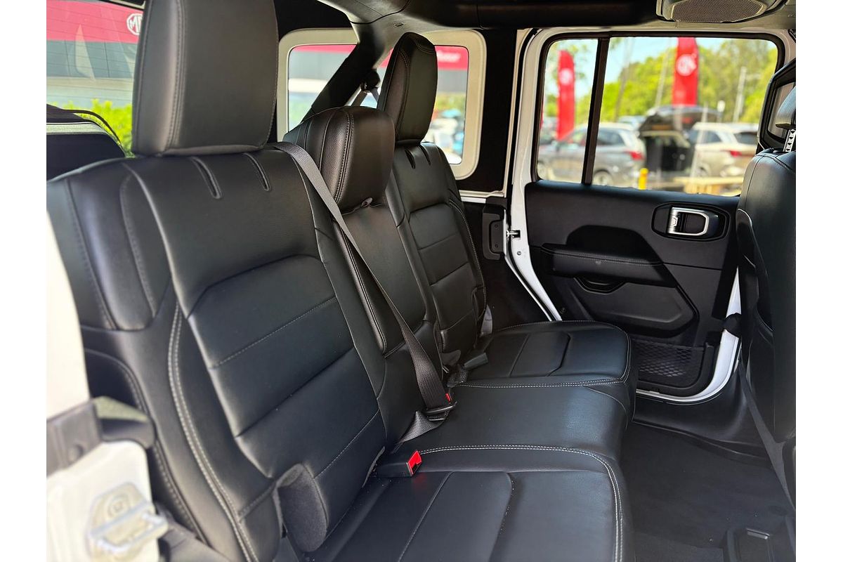 2022 Jeep Wrangler Unlimited Overland JL