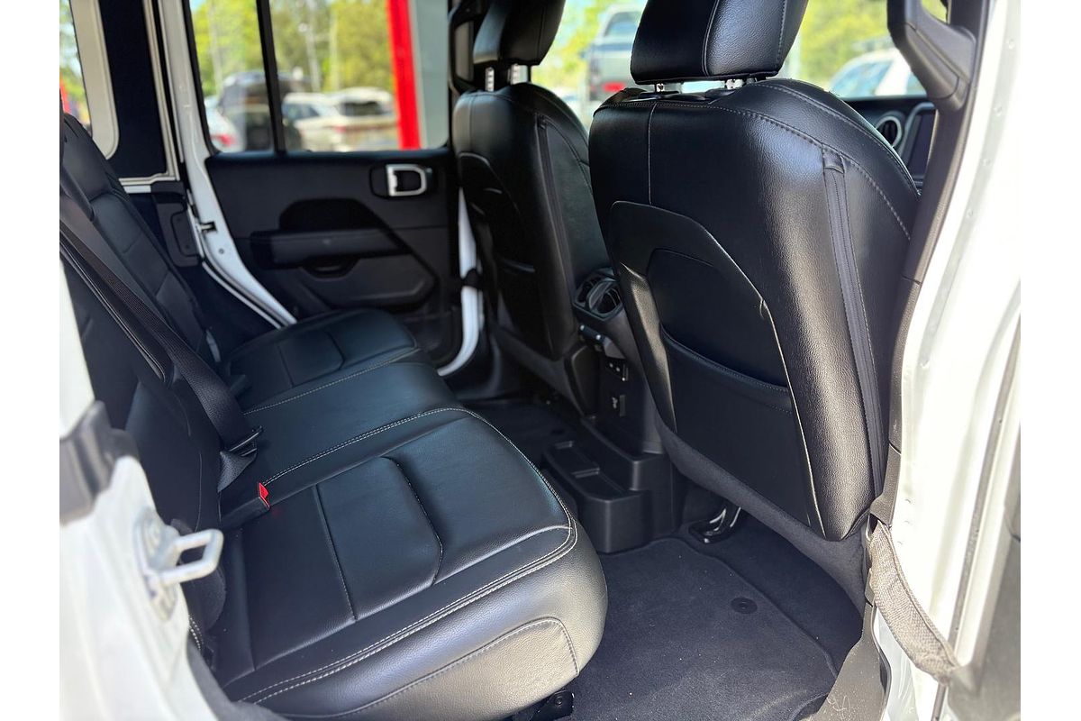 2022 Jeep Wrangler Unlimited Overland JL