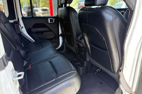 2022 Jeep Wrangler Unlimited Overland JL