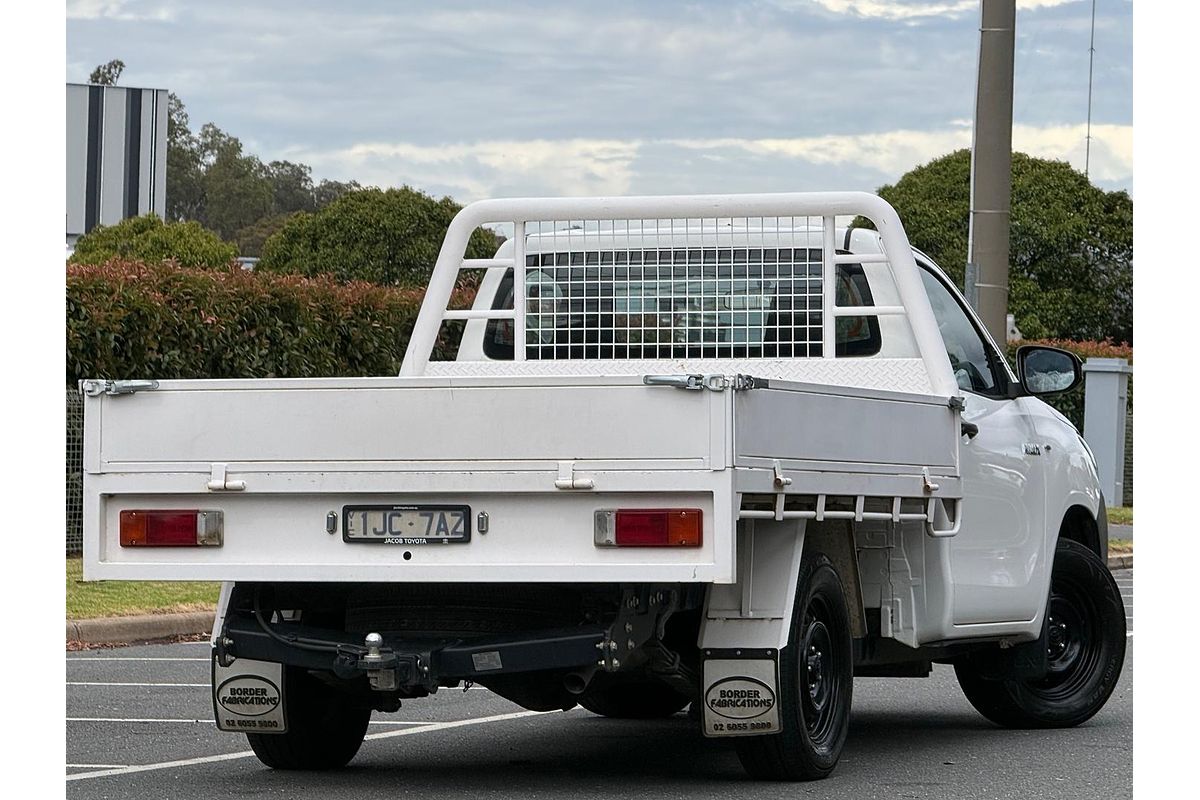 2017 Toyota Hilux WORKMATE GUN122R REAR WHEEL DRIVE