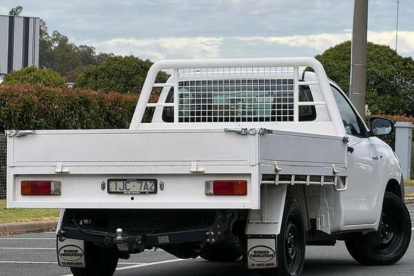2017 Toyota Hilux WORKMATE GUN122R REAR WHEEL DRIVE